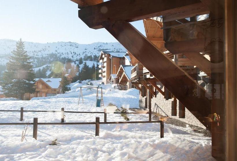 Sunweb Hotel Et Chalet De L  Ecrin Des Neiges