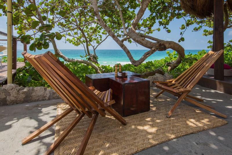 Mezzanine Boutique Hotel Adults Only