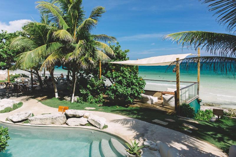 Mezzanine Boutique Hotel Adults Only