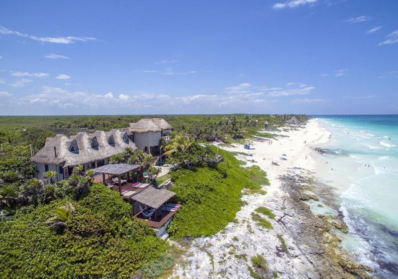 Mezzanine Boutique Hotel Adults Only