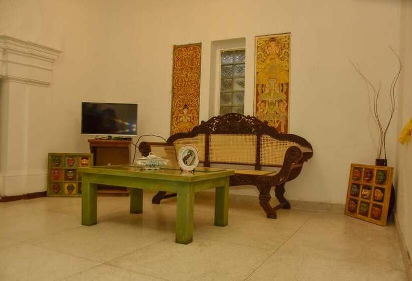 ホテル Oriental Rest