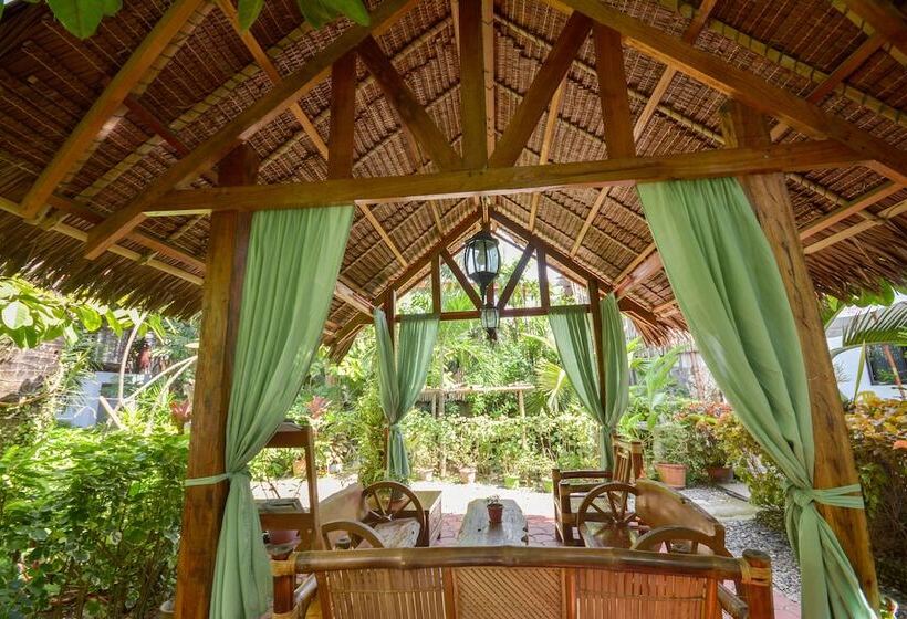 호텔 Secret Garden Resort