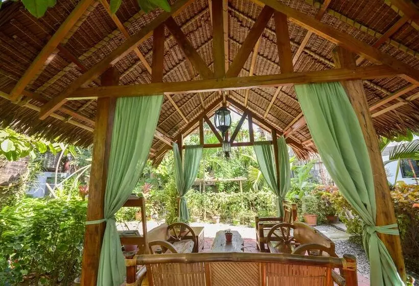 Hotel Secret Garden Resort