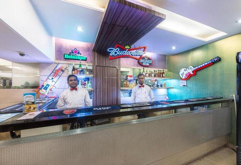 호텔 Treebo Green Park