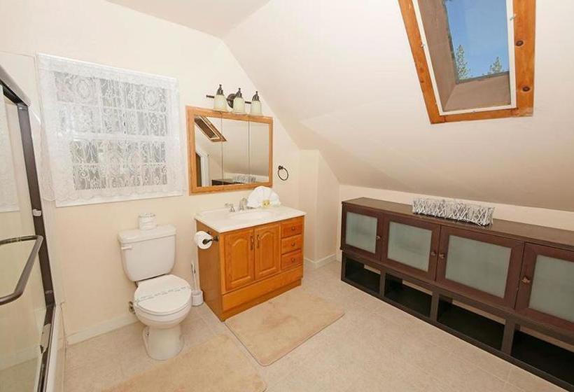 Knox Avenue Holiday Home 4