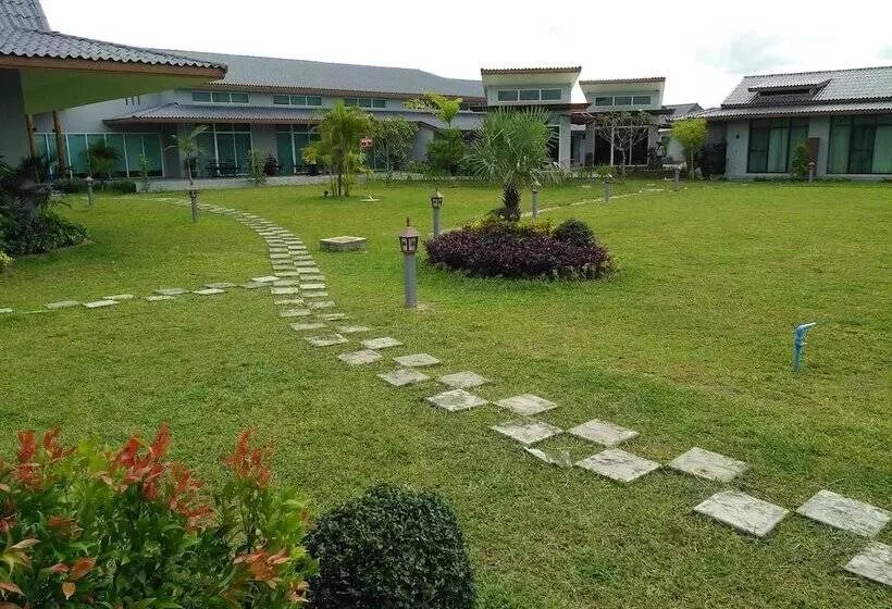 Nirvana Hotel And Resort