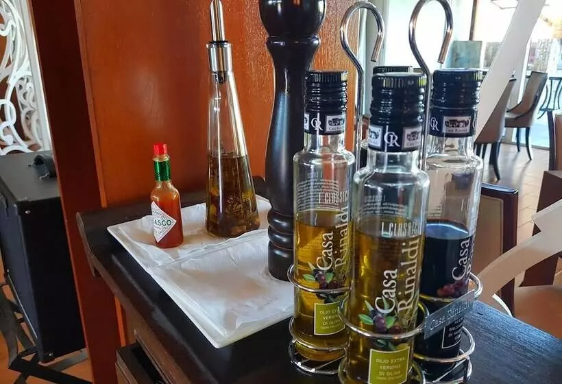 Nirvana Hotel And Resort