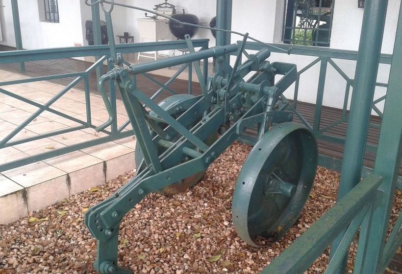 Sherwood S Country House