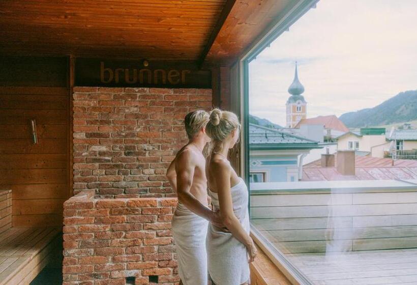 Stadthotel Brunner