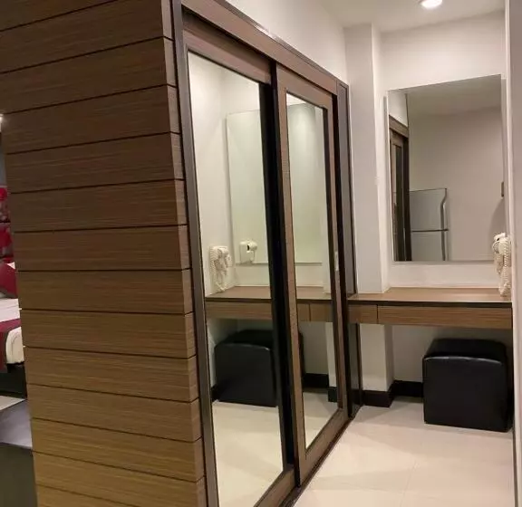 ホテル Le Vernissage By Goad Avadhess Hospitality