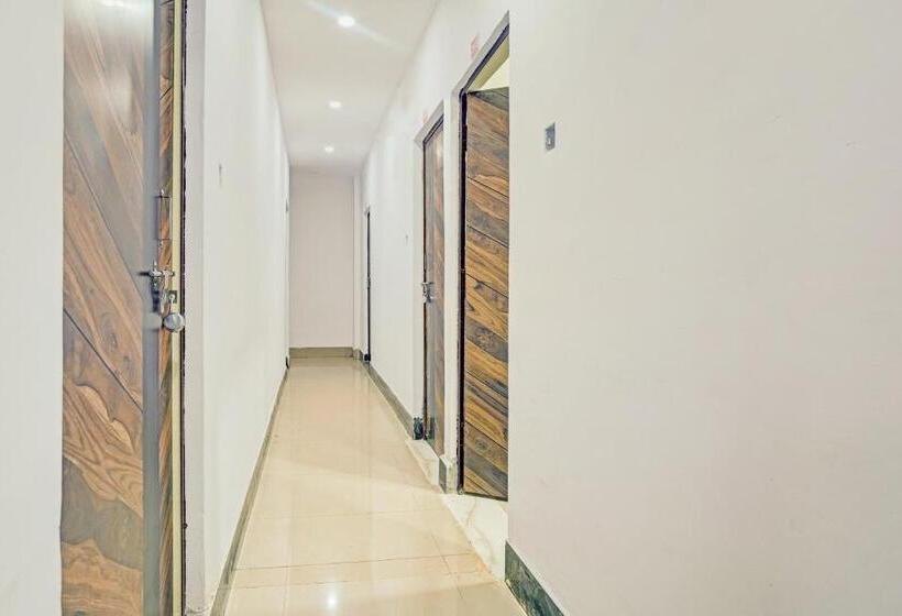 Hotell Oyo Flagship 81098 Uniq