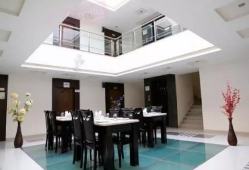 The Sky Comfort Hotel Jamnagar Residency