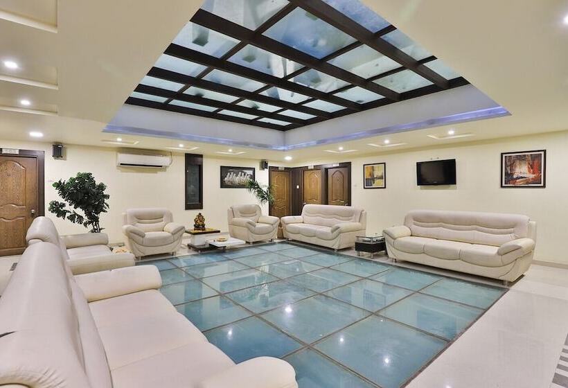 The Sky Comfort Hotel Jamnagar Residency