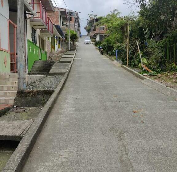 بنسيون Habitación En Apartahotel Sarita Salento