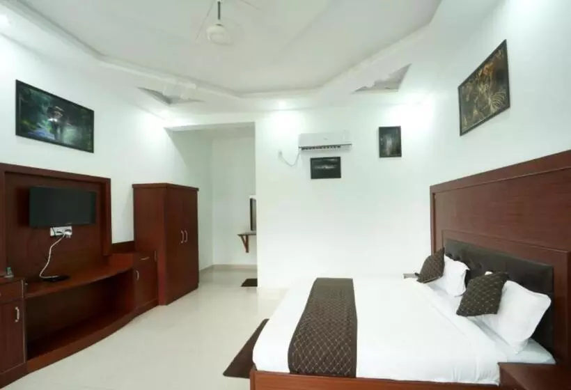 Kuyal Corbett Resort