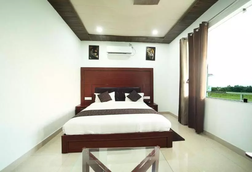 Kuyal Corbett Resort