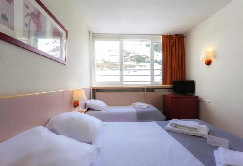 Hotelli Belambra Clubs Les Menuires  Neige Et Ciel