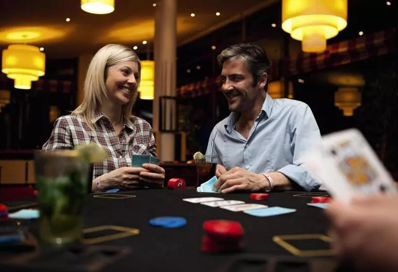 Hotelli Belambra Clubs Les Menuires  Neige Et Ciel