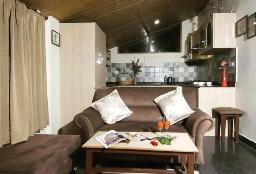 Hotel Goroomgo  Daddy S Manali