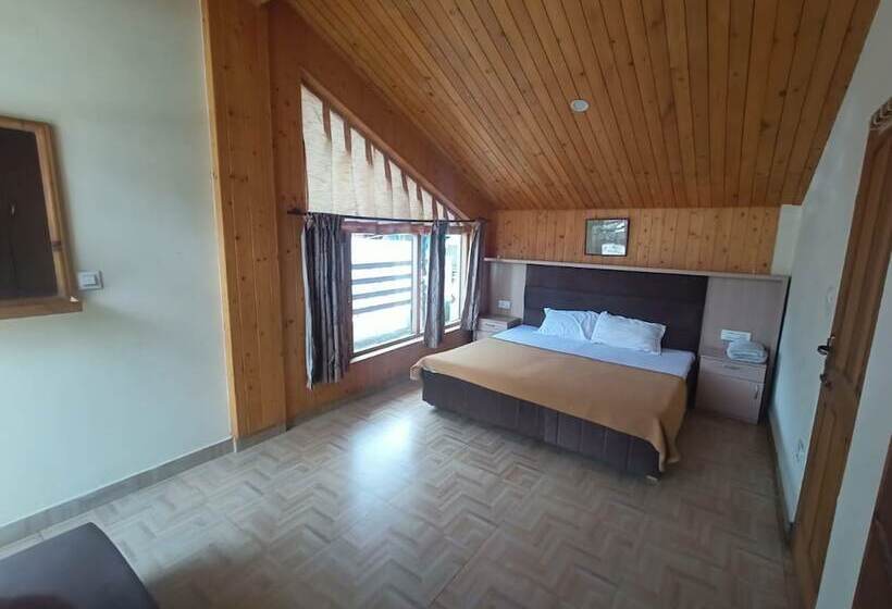 Hotel Goroomgo  Daddy S Manali