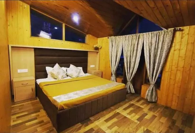 هتل Goroomgo Daddy S Manali
