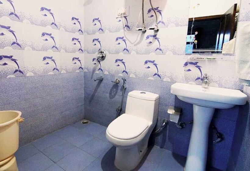 Hotel Goroomgo  Daddy S Manali