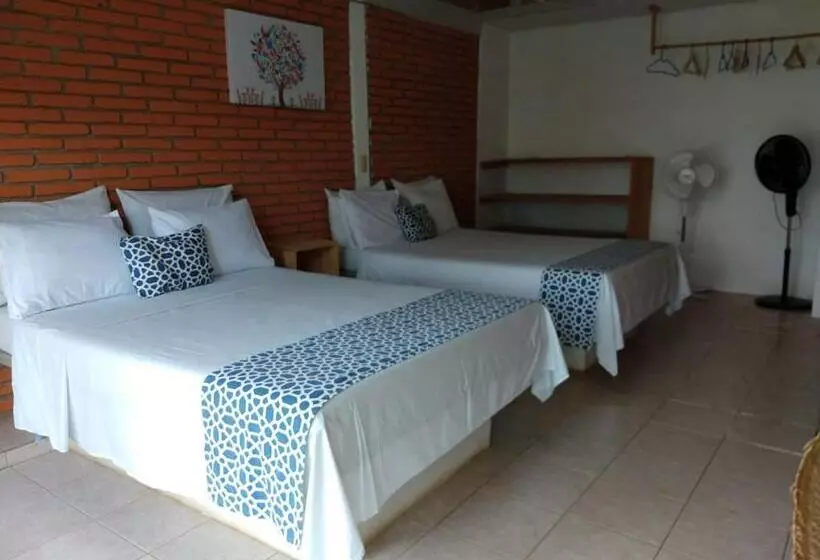 Retkeilymaja Posada Casa San Agus