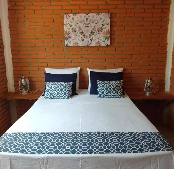 Retkeilymaja Posada Casa San Agus