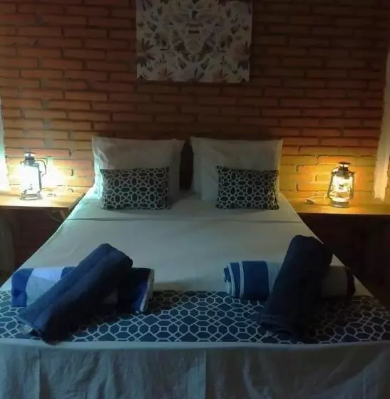 Retkeilymaja Posada Casa San Agus