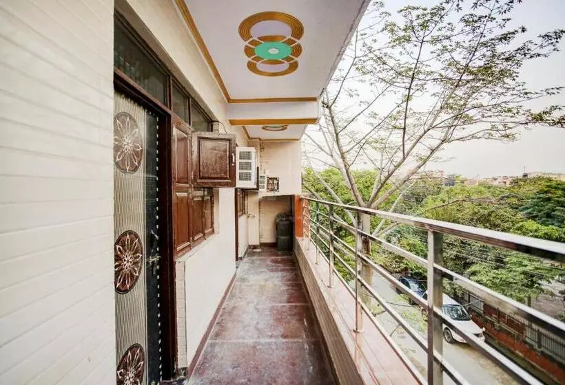 Flagship Hotel D S Palace