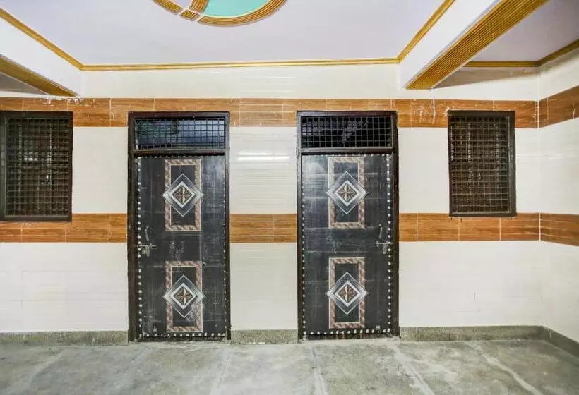 Flagship Hotel D S Palace
