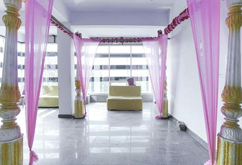 בית מלון כפרי Kaka Ji Palace By Wb Inn