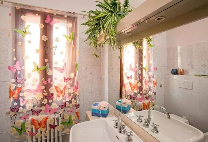 B&b Via Della Grotta