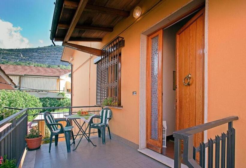 B&b Via Della Grotta