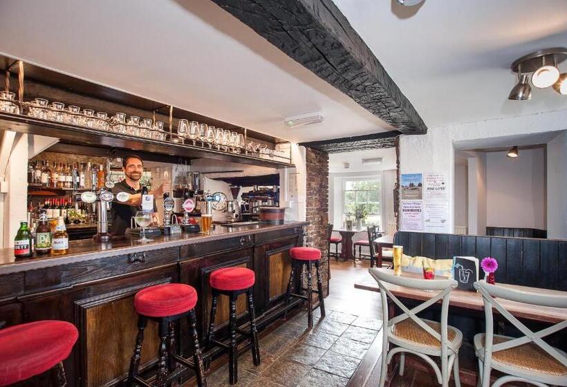 הוסטל The Hare And Hounds, Levens