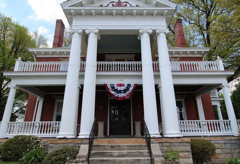 South Broadway Manor B&b   Near Fallingwater, Ohiopyle State Park, Hiking & Biking Trails Gap