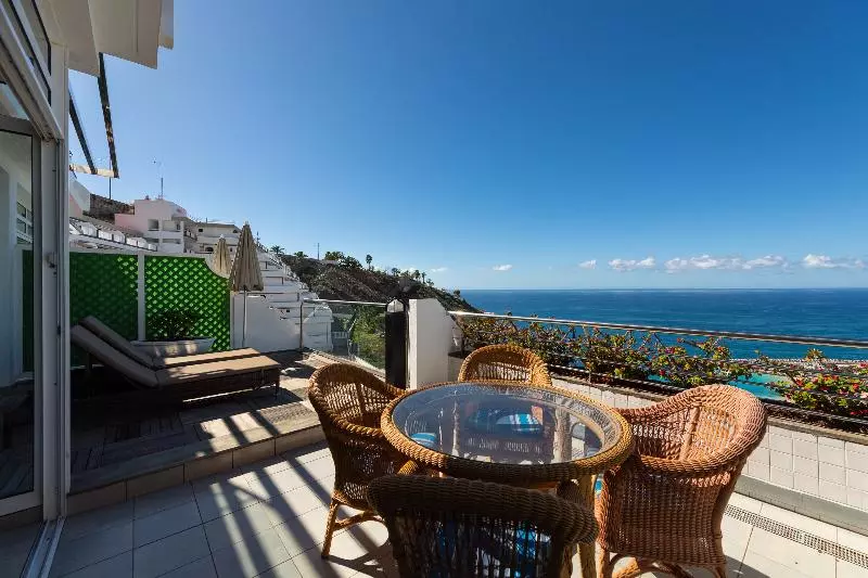 Holiday Club Jardin Amadores