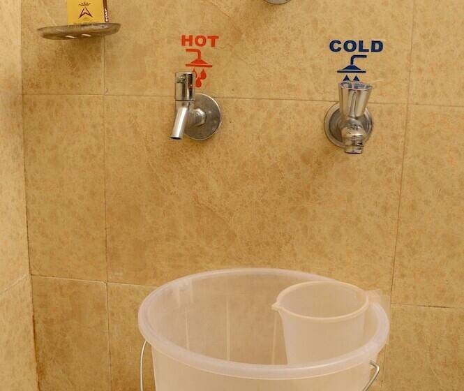 Отель Abu Grand