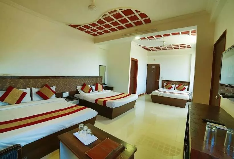 Hotel Abu Grand