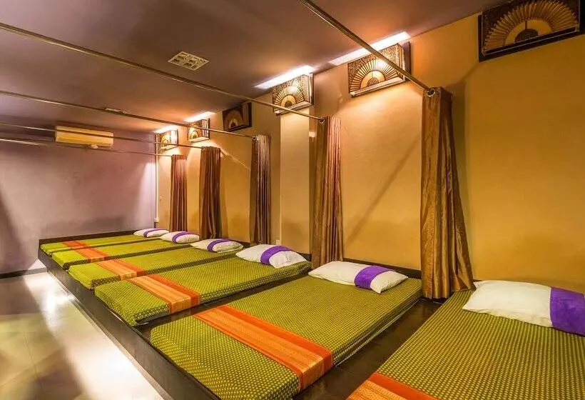 فندق Baan Bandalay