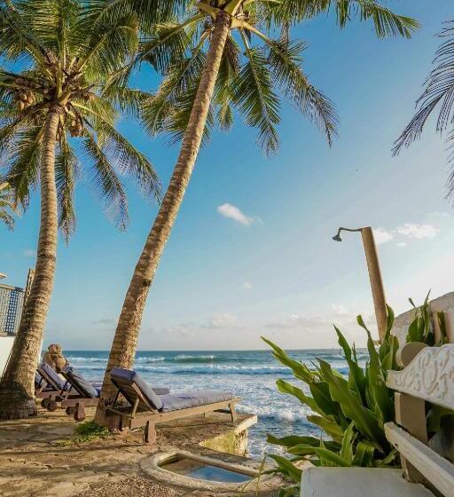 酒店 Blue Sky Beach Resort