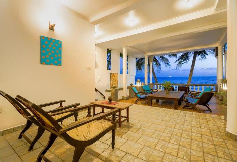 酒店 Blue Sky Beach Resort