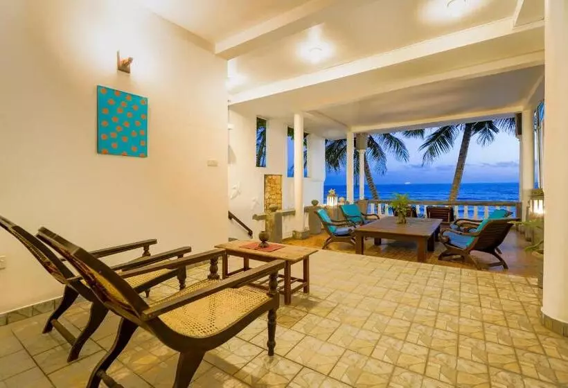 בית מלון כפרי Blue Sky Beach Resort