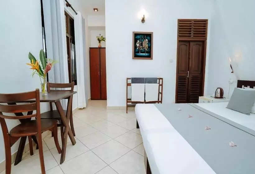 בית מלון כפרי Blue Sky Beach Resort