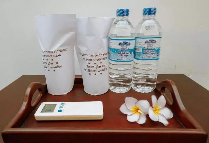 בית מלון כפרי Blue Sky Beach Resort