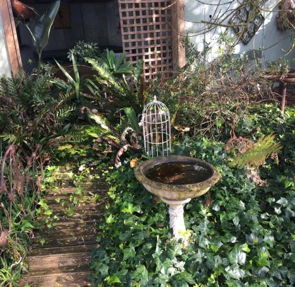 酒店 Butlers Guesthouse