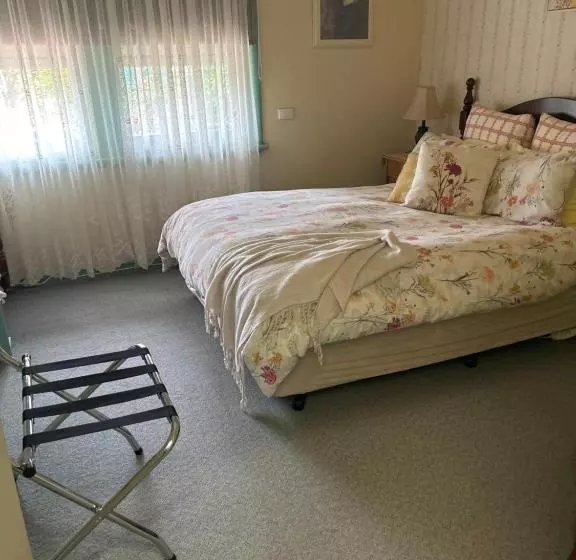 酒店 Butlers Guesthouse