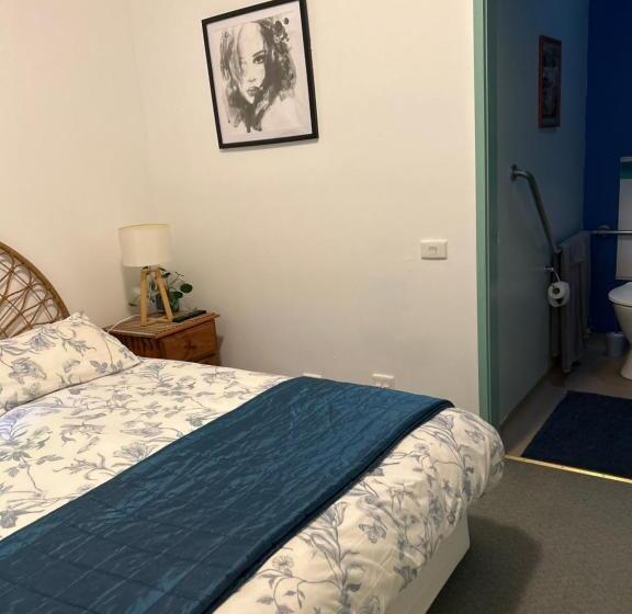 酒店 Butlers Guesthouse