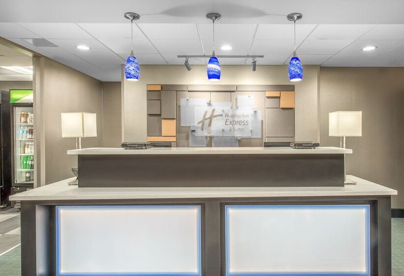 فندق Holiday Inn Express Shawnee, An Ihg