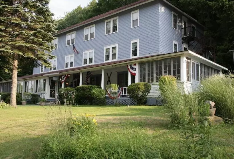 酒店 Inn At Starlight Lake & Restaurant